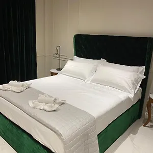 Luxury Siano Bed & Breakfast